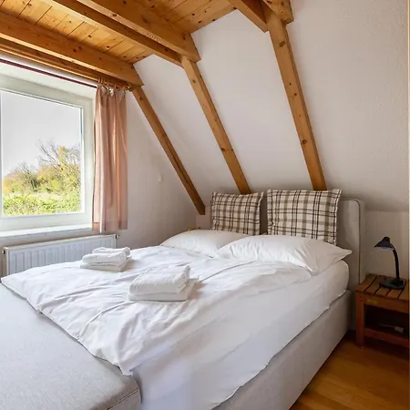 Seeraeuber Holiday home Ahrenshoop
